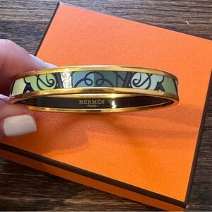 Hermès Enamel Slim Bangle Authentic!